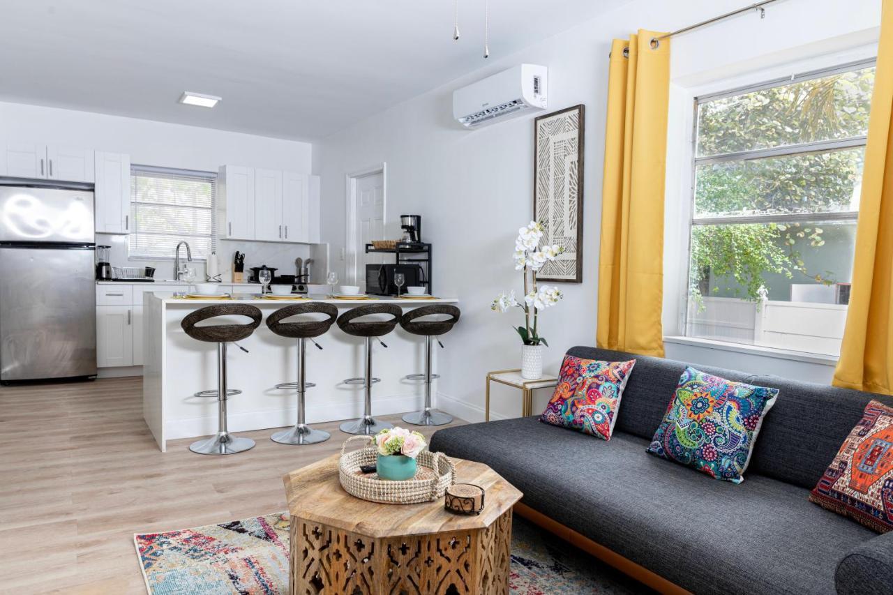Beautiful Casita With King Bed And Private Patio Close To Calle 8, Mia Airport, Coral Gables Miami Luaran gambar